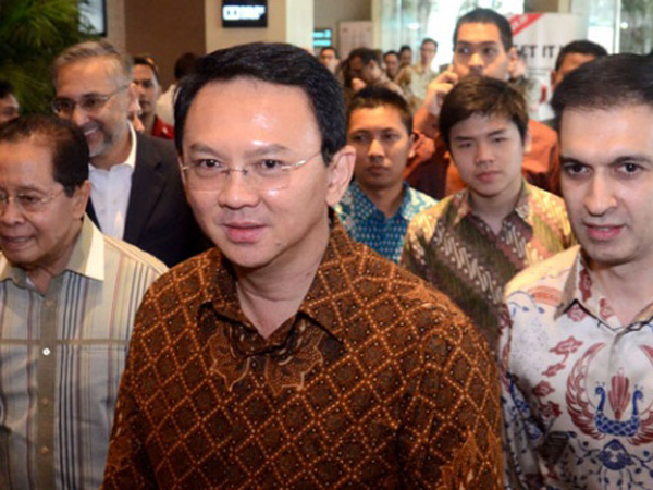 Hadiri Screening, Ini Yang Bikin Gubernur Ahok Menangis Saat Nonton ‘Rudy Habibie’