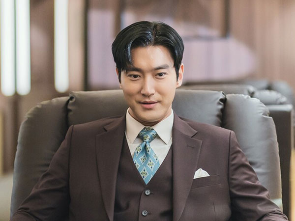 Potret Choi Siwon Jadi Chaebol Ambisius di Drama Death's Game