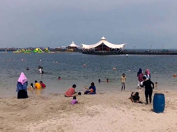 Laut Indonesia Diprediksi Alami Gelombang Tinggi, Apakah Pantai Ancol Aman dari Bahaya Tsunami?
