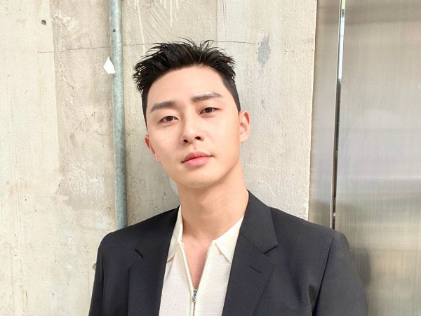 Park Seo Joon Kenalkan Gaya Rambut Terbaru, Dikomentarin Dian Sastro