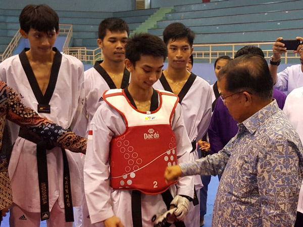 Demi Beri Dukungan, Wapres JK Rela Tengok Atlet Taekwondo di Tempat Latihan