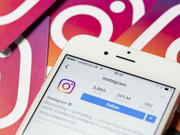 Pengguna Instagram Kini Bisa Ajukan Verifikasi Akun 'Centang Biru'