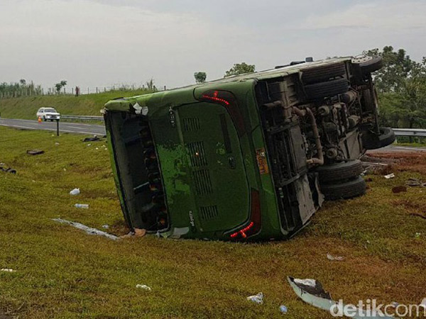 Bertambah Jadi 2 Korban Tewas, Bus Kecelakaan Cipali Bukan Sewaan Pendemo Ahok?