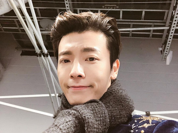 Kondisi Terkini Donghae Super Junior Usai Operasi Lutut