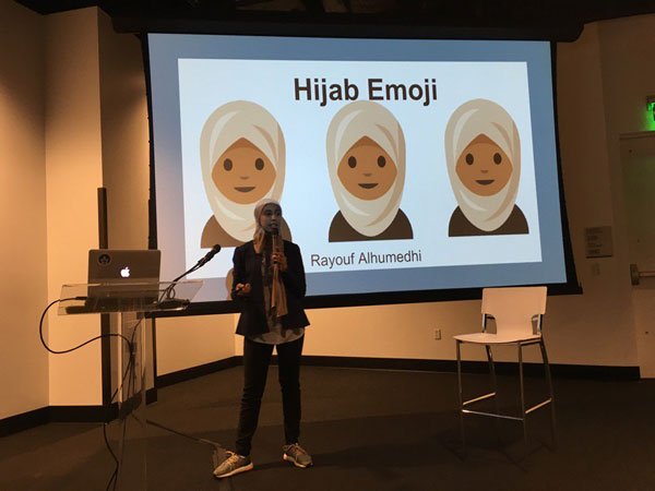 Sosok Remaja Cantik di Balik Emoji Hijab yang Baru Dirilis Apple