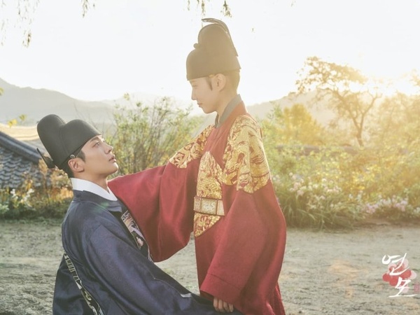 5 Perbedaan Drama The King's Affection dengan Webtoon Aslinya