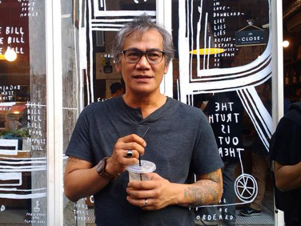Aktor Tio Pakusadewo Ditangkap Polisi Terkait dengan Narkoba