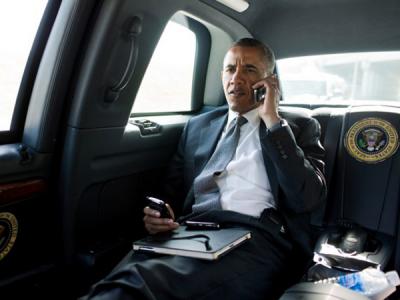 Bosan Pakai Blackberry, Obama akan Gunakan Ponsel Android?