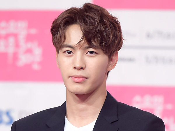 Resmi Wamil, Hongbin eks VIXX Titip Pesan untuk Fans