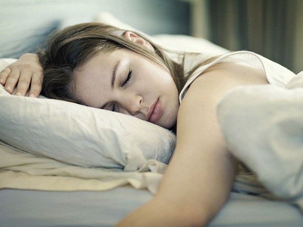 Inilah Alasan Mengapa Tidur Cukup dan Teratur Bisa Bikin Awet Muda
