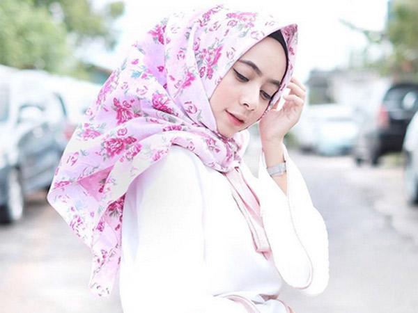 Siapa Sangka Hijab Bisa Jadi Faktor Pemicu Timbulnya Jerawat?