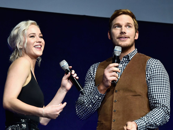 Hilangkan Rasa Gugup, Ternyata J-Law dan Chris Pratt Minum Ini Sebelum Lakukan Adegan Intim!