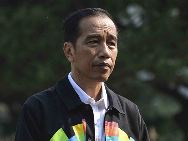 Tanggapan Santai Jokowi Terkait Kontroversi Kaos #2019GantiPresiden