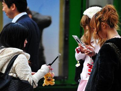 Android dan iOS Sebabkan Warga Jepang Gila Belanja Mobile Apps