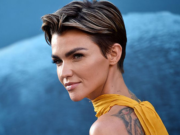 Ruby Rose Mundur dari Peran Batwomen