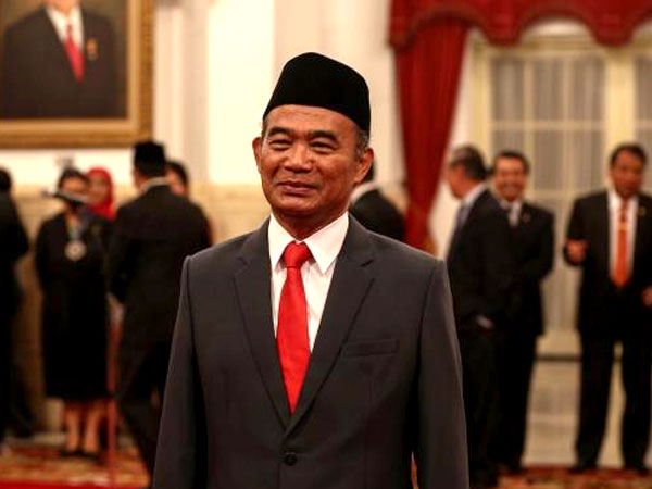 Ingin Guru Lebih Profesional, Menteri Pendidikan Ungkap Program Penting di Hari Guru Nasional