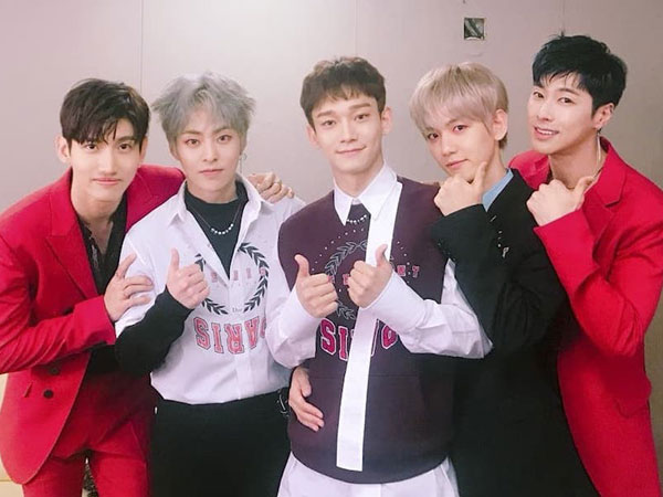 Promosi Bareng, Manisnya Dukungan TVXQ untuk EXO-CBX