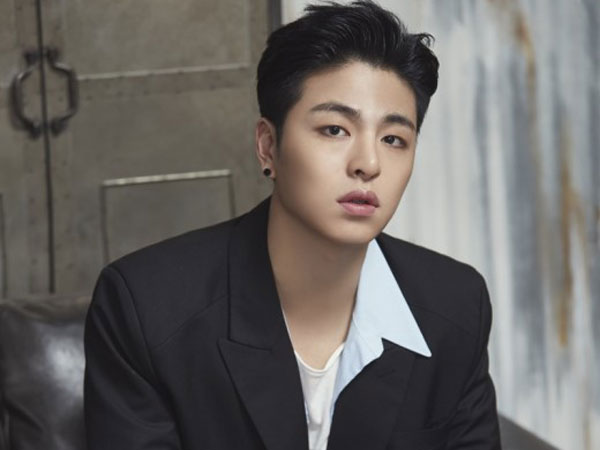 Junhoe iKON Ungkap Cerita di Balik Foto Kontroversial Saat Clubbing 2 Tahun Lalu