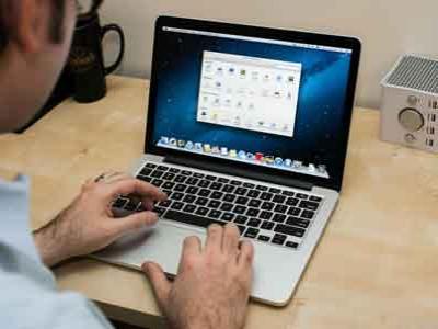 MacBook Pro Dianugerahi Laptop Windows Terbaik