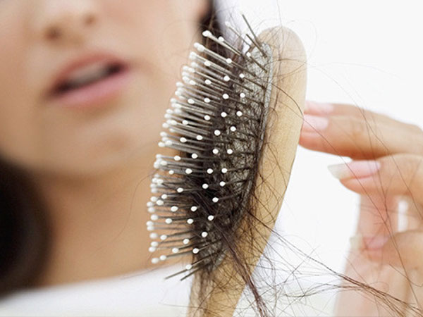 Inilah Penyakit Rambut yang Bisa Terjadi Lewat Sebuah Sisir