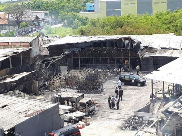 Saksi Ungkap Detik-detik Ledakan Hebat di Pabrik Petasan Tangerang