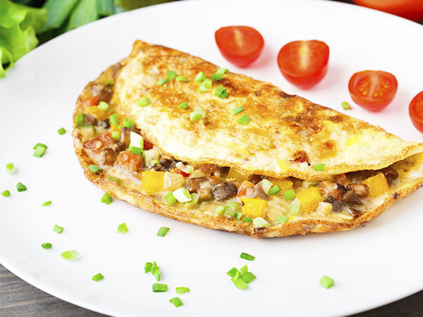 Telat Bangun Sahur? Yuk Buat Resep Omelet Sayur yang Praktis Ini