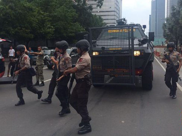 Ini Akses Jalan Yang Dialihkan Terkait Ledakan dan Tembakan di Sarinah-Thamrin