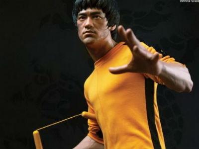 Wow, Baju dan Senjata Silat Bruce Lee Dilelang!