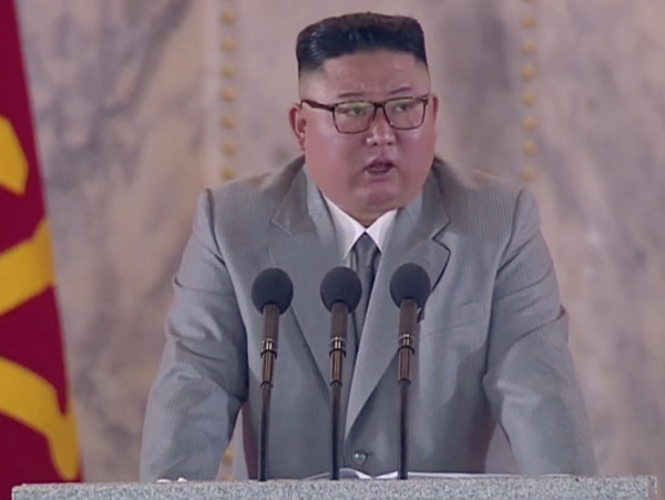 Momen Langka, Diktator Kim Jong Un Menangis di Hadapan Rakyat
