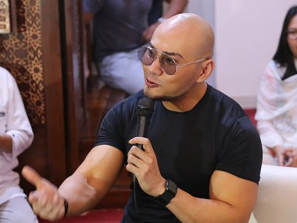 Masuk Jadi Anggota NU Deddy Corbuzier Dapat Gelar Gus Lora, Apa Artinya?