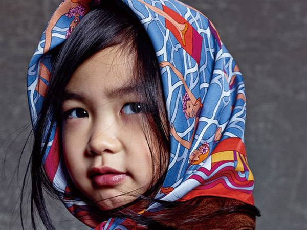 Gemasnya Haru Tampil a La Bohemian dalam Pemotretan Harper's Bazaar