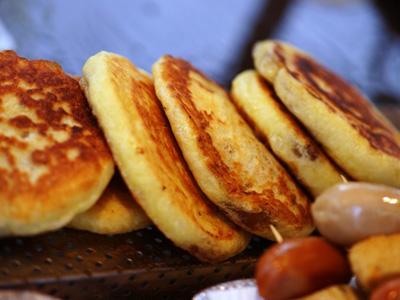 Hotteok, Pancake Manis Jajanan Pinggir Jalan Khas Korea Selatan