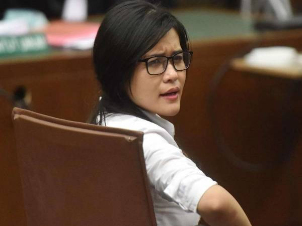 Menangis Terisak Saat Baca Nota Pembelaan, Hakim Nilai Jessica Cuma Sandiwara