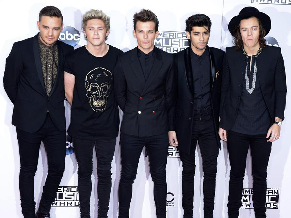 Semua Lagu di Album 'FOUR' Bercerita Tentang Pengalaman Pribadi Member One Direction?