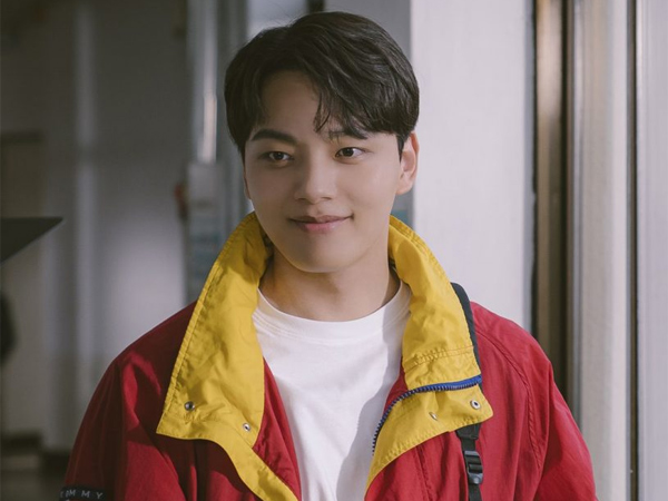 Transformasi Yeo Jin Goo Jadi Cowok Pujaan Kampus di Film 'Ditto'