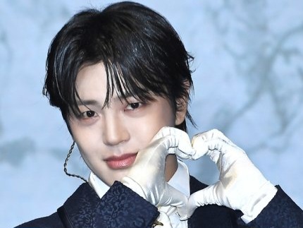 Lee Donghun A.C.E Akan Menghentikan Sementara Aktivitasnya karena Operasi dan Pemulihan