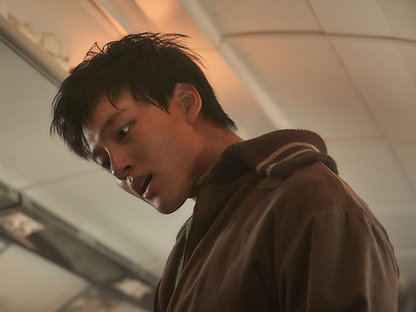 Intip Tranformasi Yeo Jin Goo Menjadi Villain dalam Film 'Hijacking'
