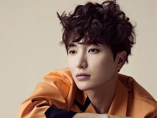 Leeteuk Marahi Fans yang Manjat Pagar Demi Lihat Super Junior