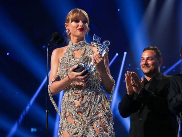 Taylor Swift Umumkan Album Baru di MTV VMA 2022
