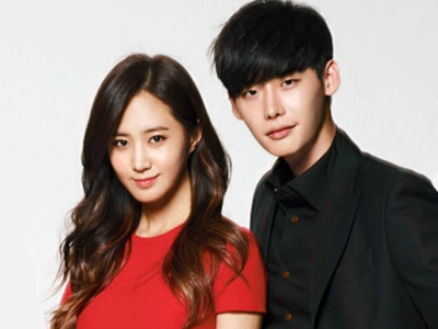 Lee Jong Suk Pernah Gigit Tangan Yuri SNSD Saat Pertama Bertemu?