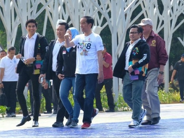 Jokowi Akhirnya Bocorkan Satu Nama Calon Wapresnya di Depan Publik!