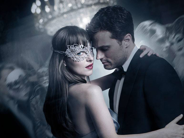 'Saingan' Hingga Sisi Gelap Hubungan Terungkap di Trailer Baru 'Fifty Shades Darker'