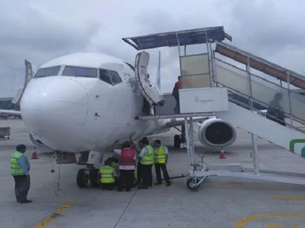 Tercium Bau Terbakar, Pesawat Garuda Tujuan Bangkok Putar Balik ke Bandara Soetta