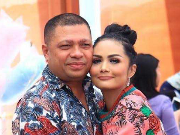 Klarifikasi Raul Lemos Soal Sering Sindir Aurel-Azriel di Instagram