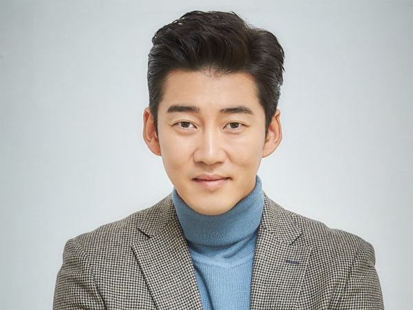 Yoon Kye Sang Umumkan Gelar Acara Pernikahan Dua Bulan Lagi