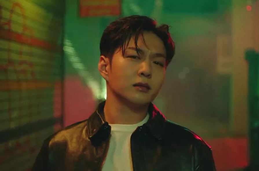 Changsub BTOB Rilis Single Solo 'Surrender'