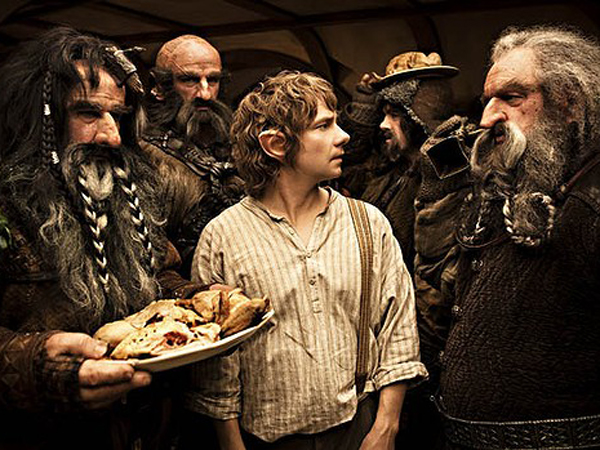Punya Kebiasaan Makan Banyak, Mau Tiru Gaya Makan Bangsa Hobbit Supaya 'Mungil'?