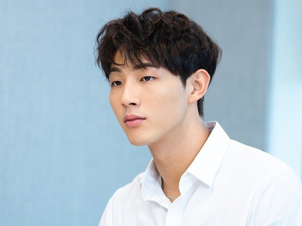 Ji Soo Dikonfirmasi Bintangi Drama Adaptasi Webtoon