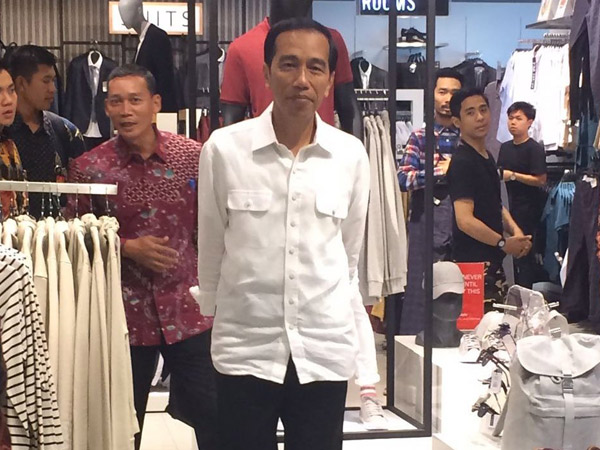 Heboh Presiden Jokowi Jalan-Jalan Akhir Pekan di Grand Indonesia