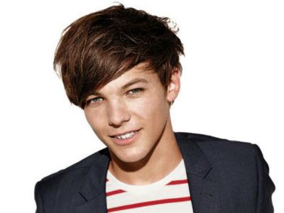 Kehausan, Louis Tomlinson One Direction Terjatuh Di Atas Panggung!